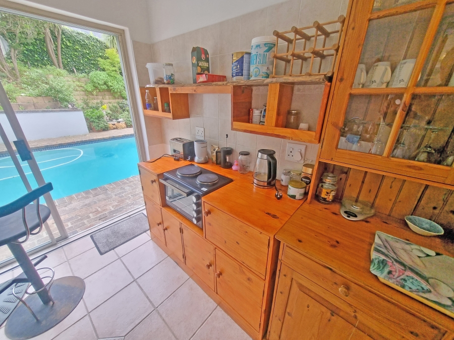 To Let 1 Bedroom Property for Rent in Hout Bay Western Cape